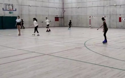 Un club de patinaje de Leganés entrena en Torrelodones por las lluvias