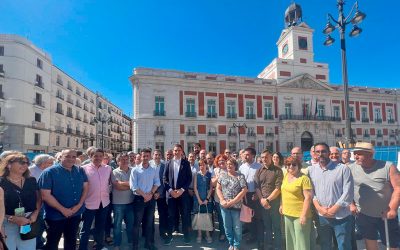 Concentración socialista en Sol contra el cierre de los SUAP