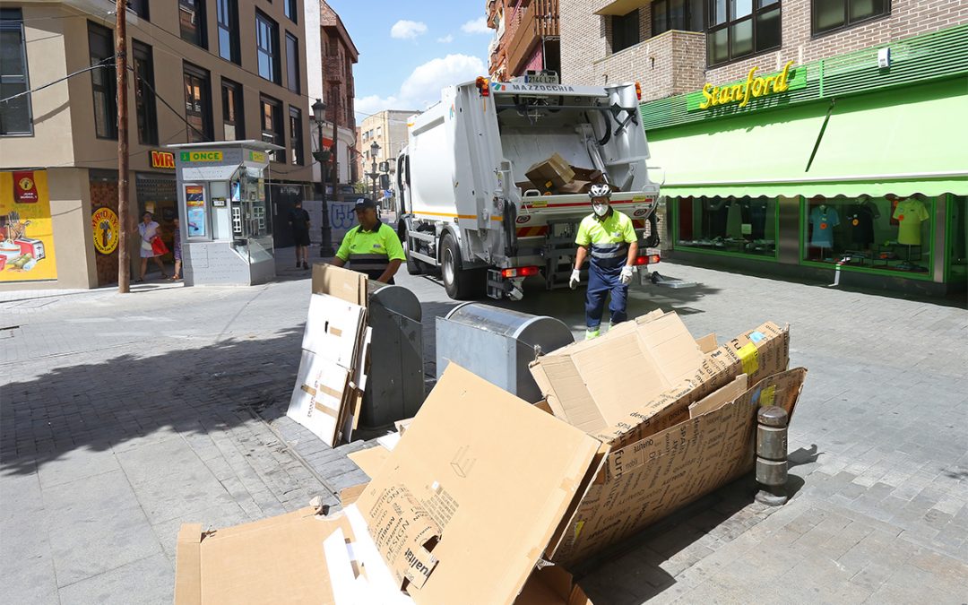 Leganés pone en marcha un servicio de recogida de papel y cartón “a domicilio” para comercios