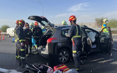 Una familia se encuentra hospitalizada grave tras sufrir un accidente de tráfico en Leganés