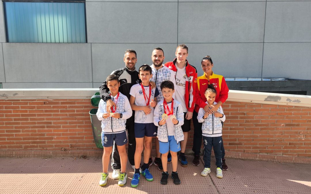 6 medallas para el Club Badminton Leganés