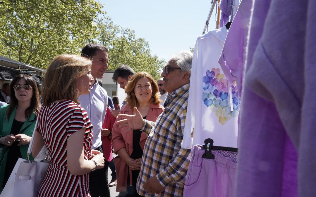 PSOE Alcorcón se compromete a mejorar y dinamizar los mercadillos