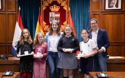 Jóvenes escritores son premiados en el XX Concurso de Redacción Escolar «Un rincón de San Lorenzo»