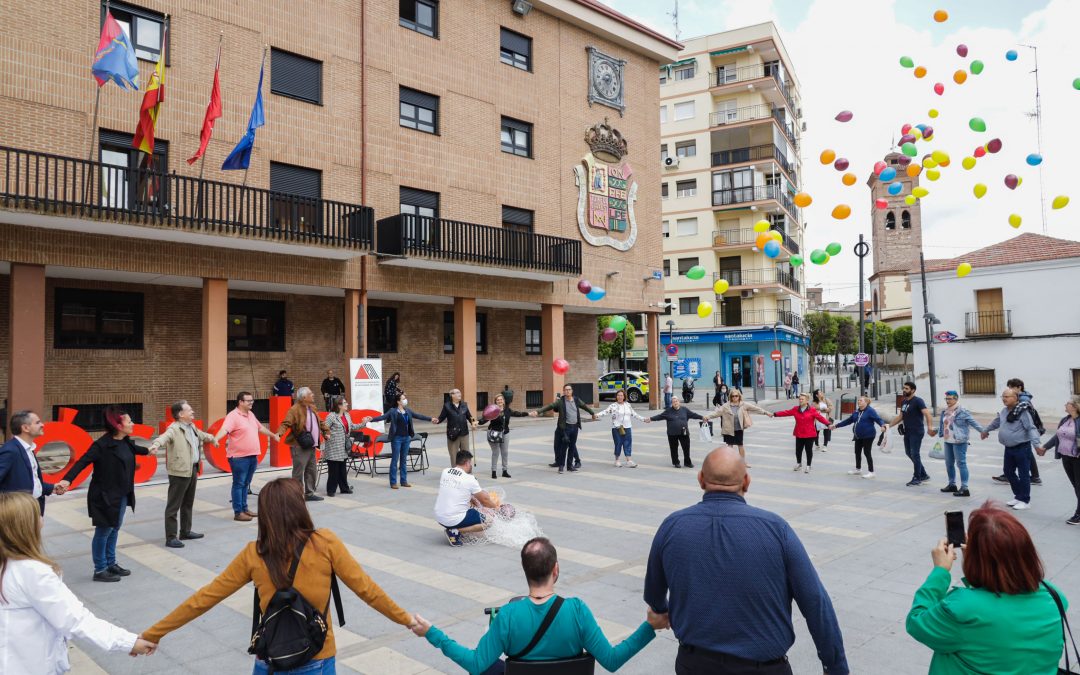 AMDEM y el Ayuntamiento de Móstoles conmemoran el Día Mundial de la Esclerosis Múltiple