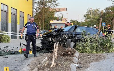 Un hombre fallece tras un violento choque con un vehículo robado en Villaverde