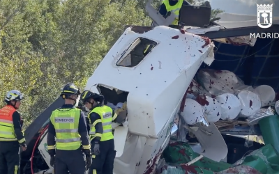 Colisión en enlace M-45 con M-50: un camionero fallecido y dos heridos leves