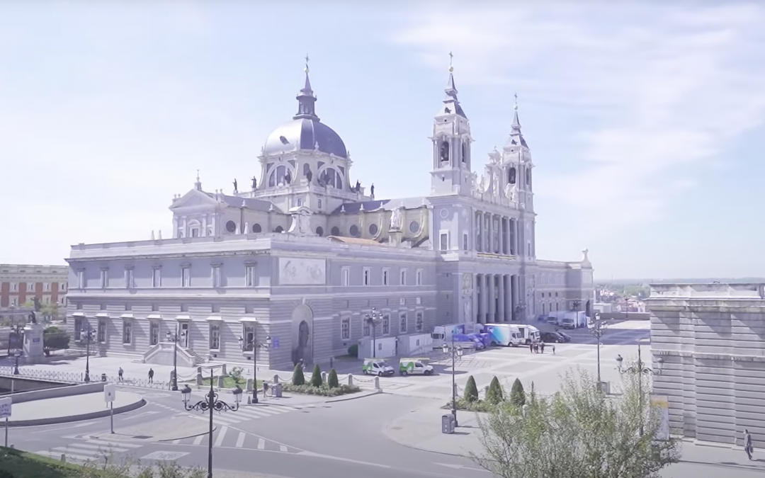 Madrid celebra el 75 aniversario de la coronación de la Virgen de la Almudena