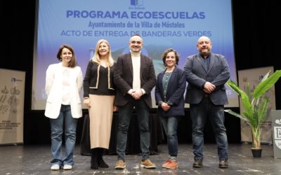 Seis centros de Móstoles reciben la Bandera Verde