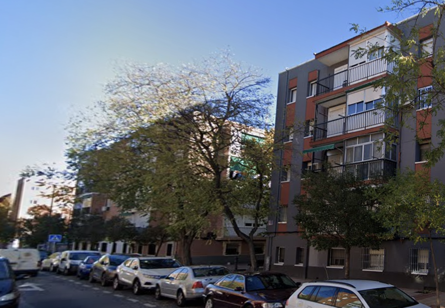 Engaña a más de 20 inquilinos y retiene señales de hasta 300 euros en Leganés