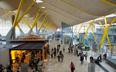 Detenidos 16 trabajadores del aeropuerto de Barajas por robar en maletas facturadas