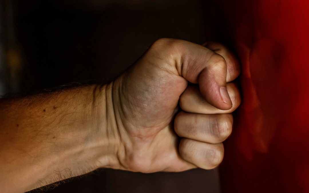 Arrestan a un hombre en Villa de Vallecas por violencia de género