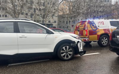 Hombre de 38 años, gravemente herido tras ser atropellado en Avenida de los Poblados en Madrid