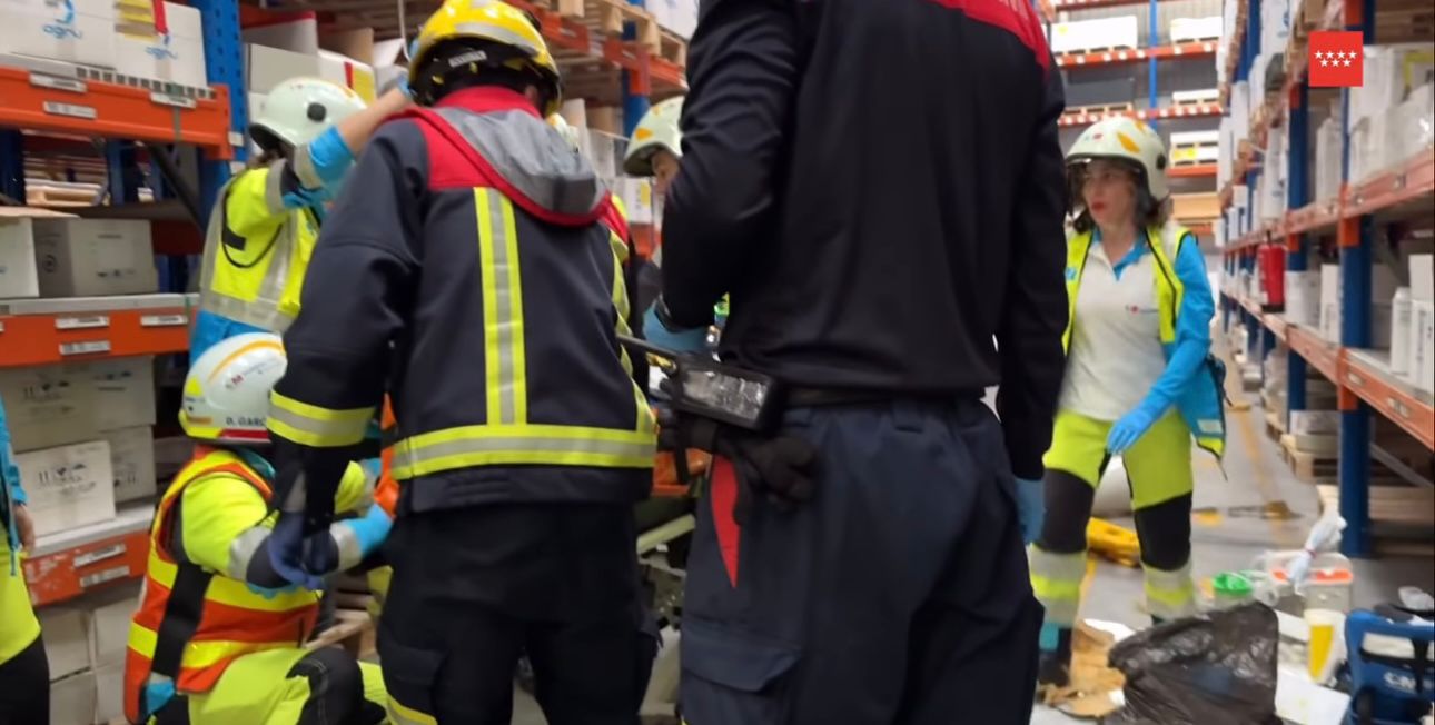112 Comunidad De Madrid - Accidente en Pinto: Hombre de 41 años cae desde una altura de 12 metros