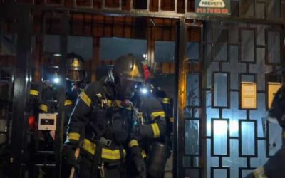 Incendio en Entrevías: Desalojo y personas intoxicadas por humo
