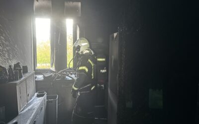 Un hombre herido al saltar de una ventana para escapar de un incendio en Fuenlabrada