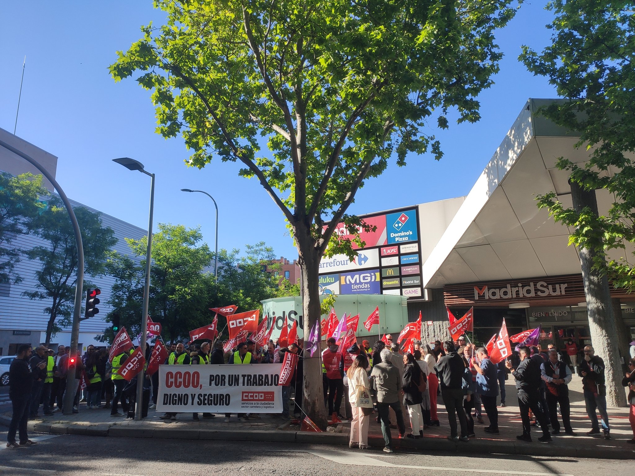 Los trabajadores de Empresa Martín siguen en huelga por condiciones dignas y servicio de calidad