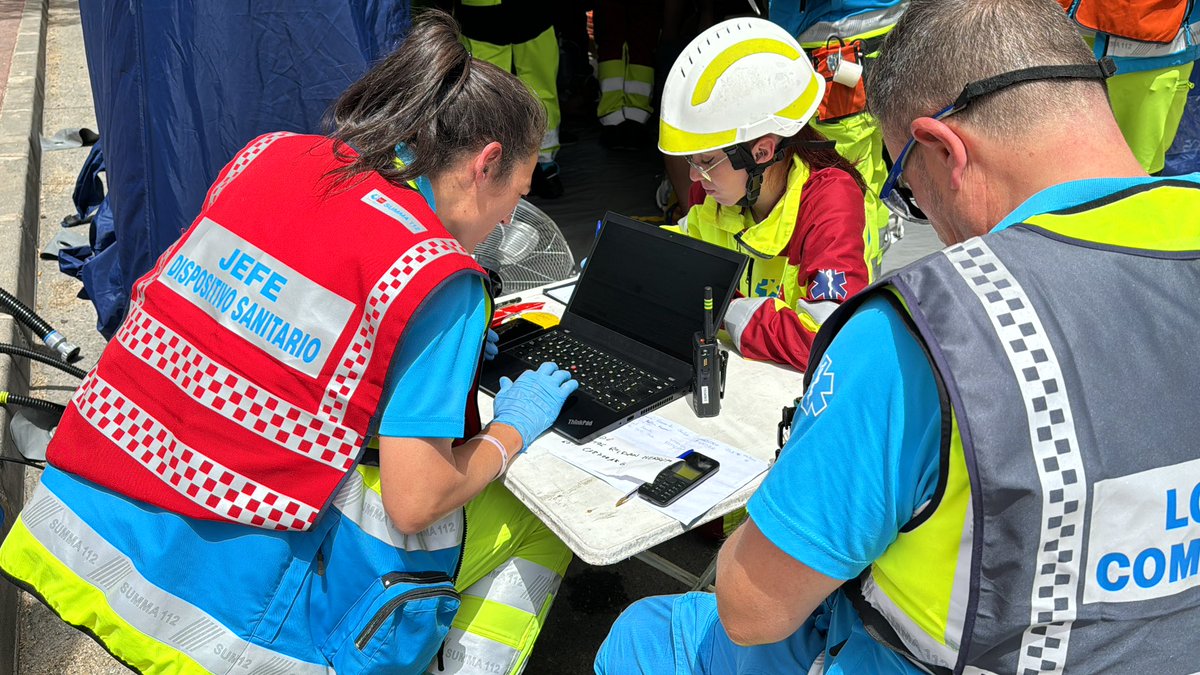 Un incendio en Fuenlabrada dejo a 18 personas afectadas por inhalación de humo