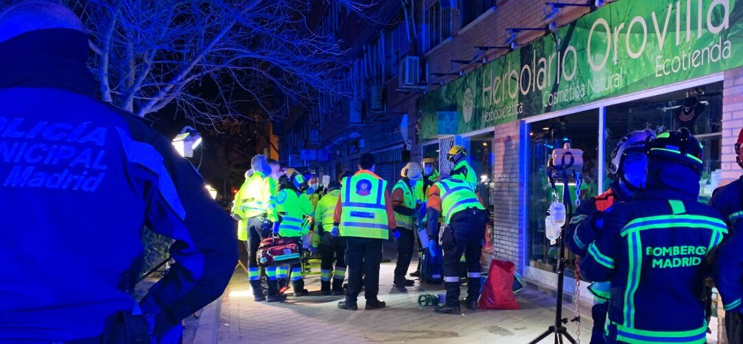 Un joven herido de gravedad en Puente de Vallecas tras recibir siete puñaladas