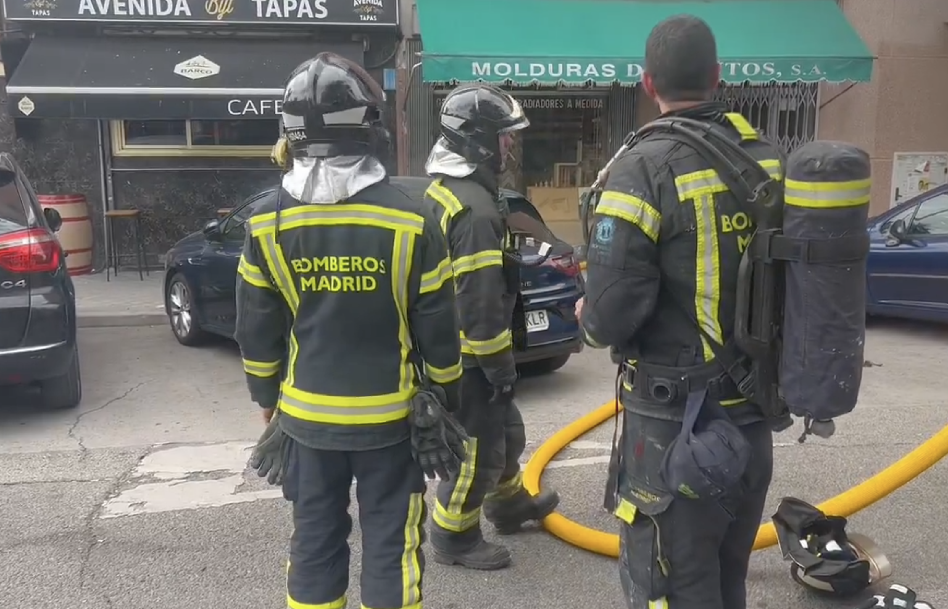 Mujer de 47 años herida de gravedad en un incendio en Puente de Vallecas