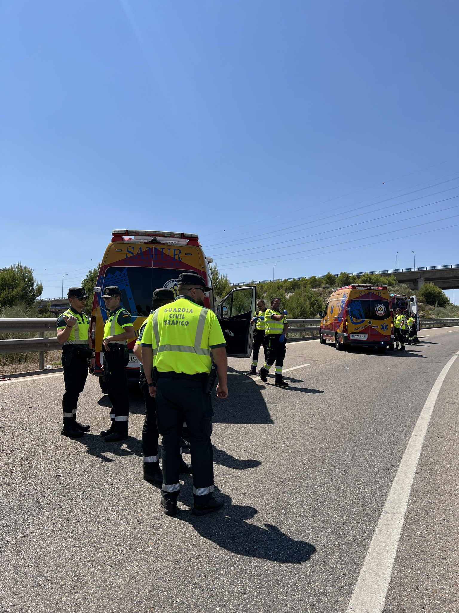 Dos motoristas en graves tras tras salirse de la vía en Madrid y Collado Villalba