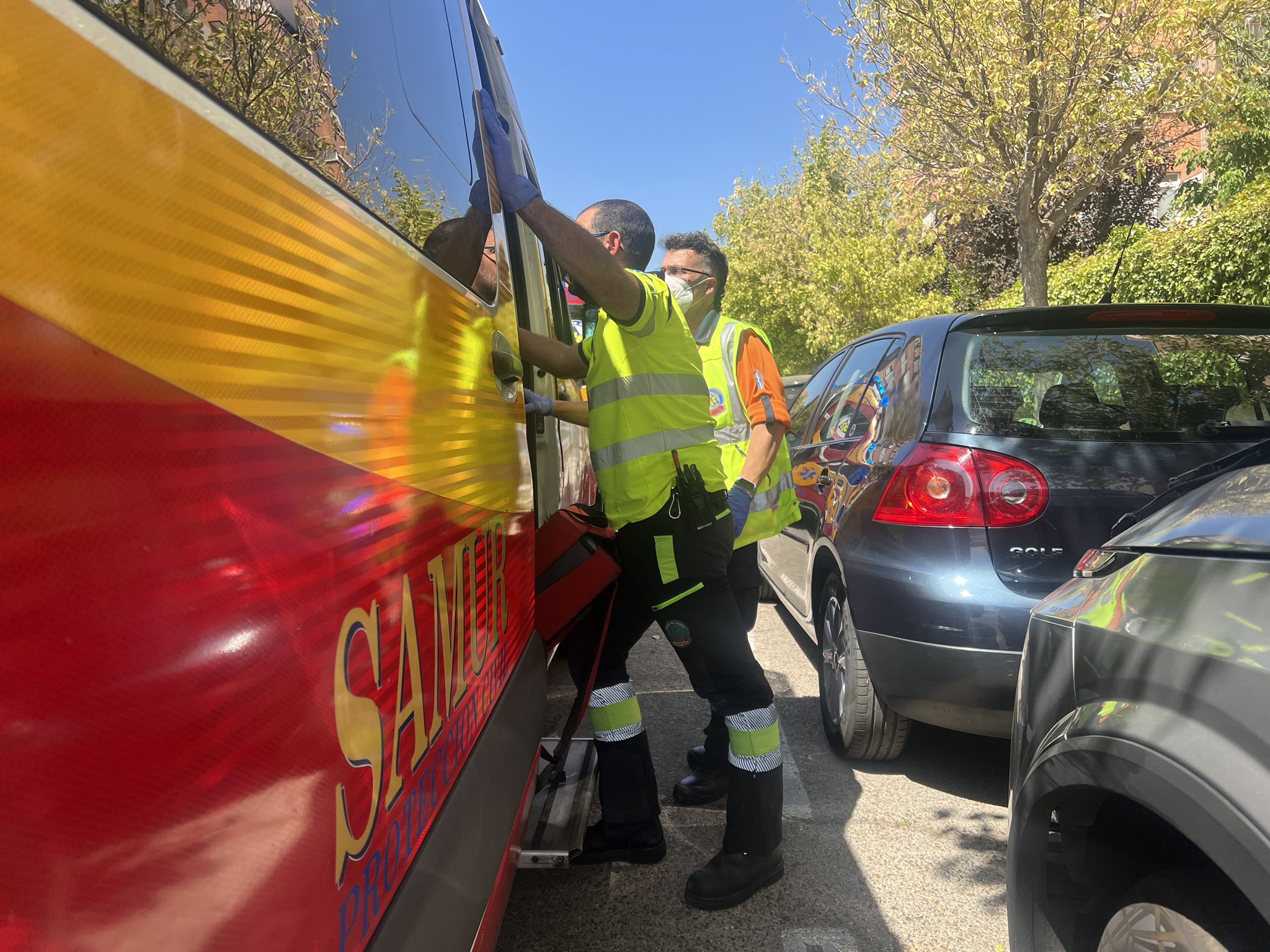 Hombre de 70 años en estado grave por golpe de calor en Madrid