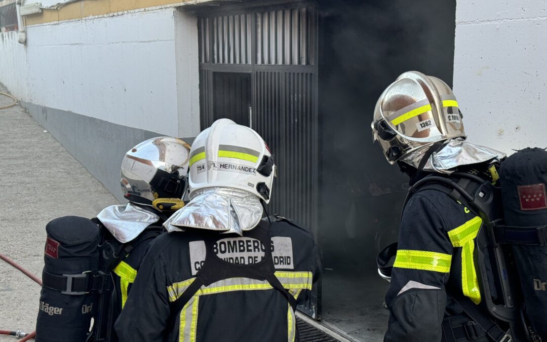 Incendio en un chalé de Collado Villalba deja la planta baja destruida sin heridos