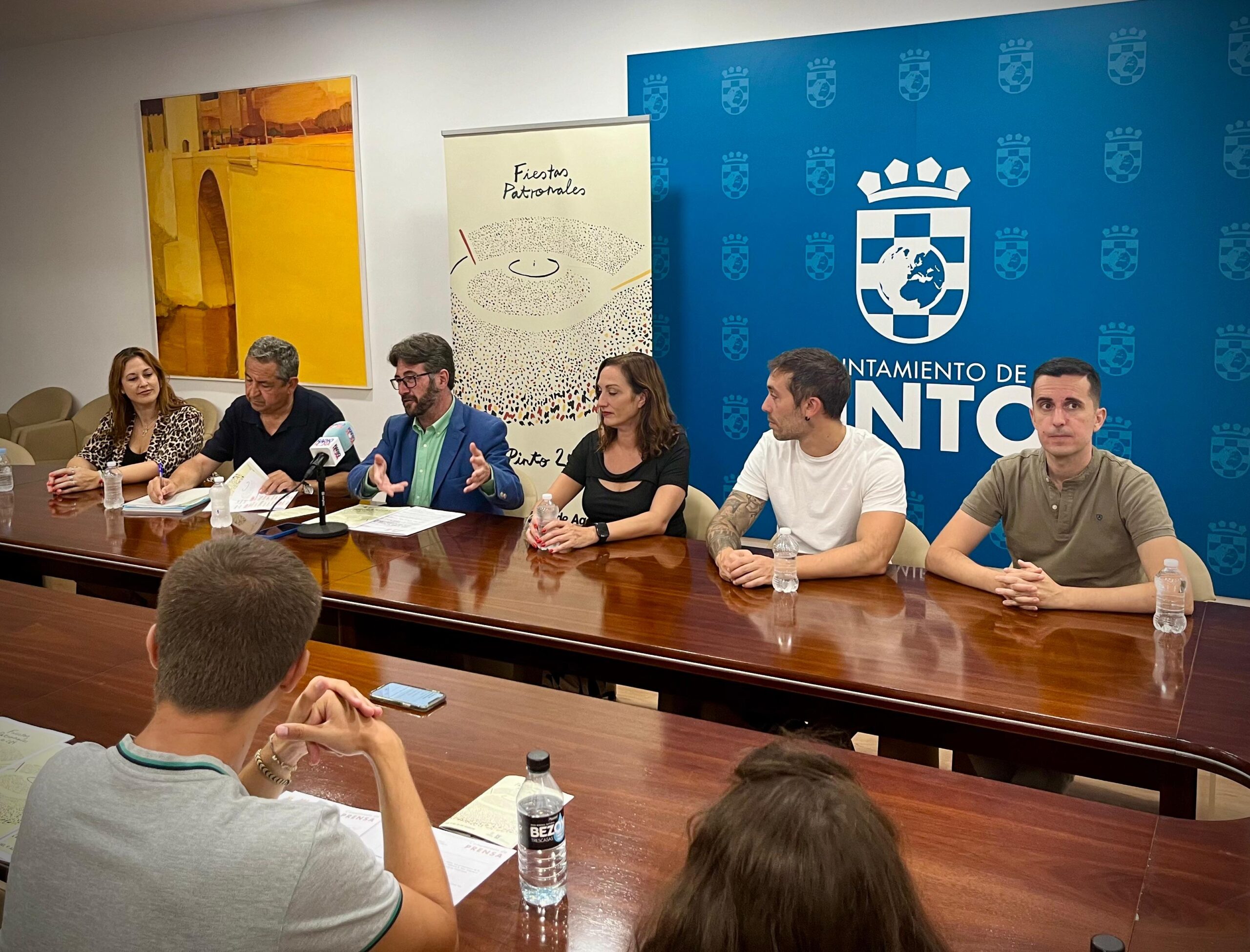 Pinto presenta el programa de las Fiestas de 2024 con Edurne, Carlos Baute y más de mil peñistas como principales atractivos