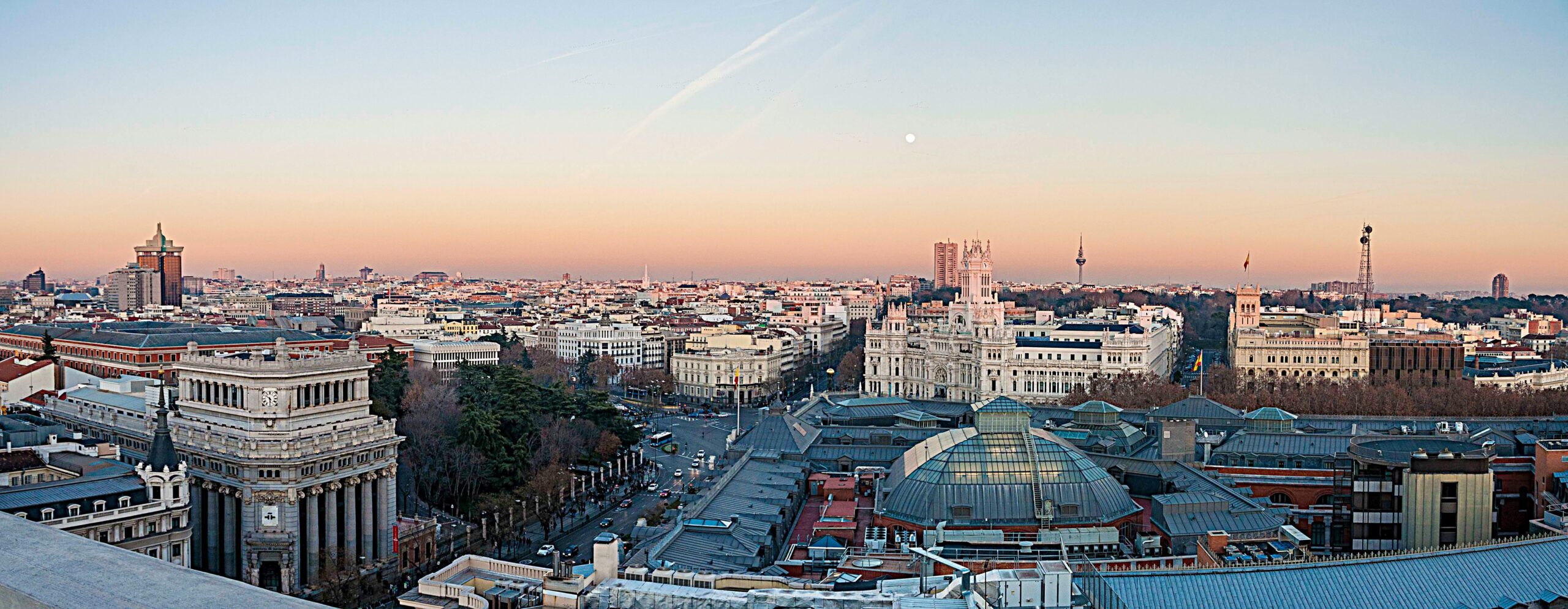 Descienden las temperaturas en Madrid: Alivio térmico y riesgo de tormentas