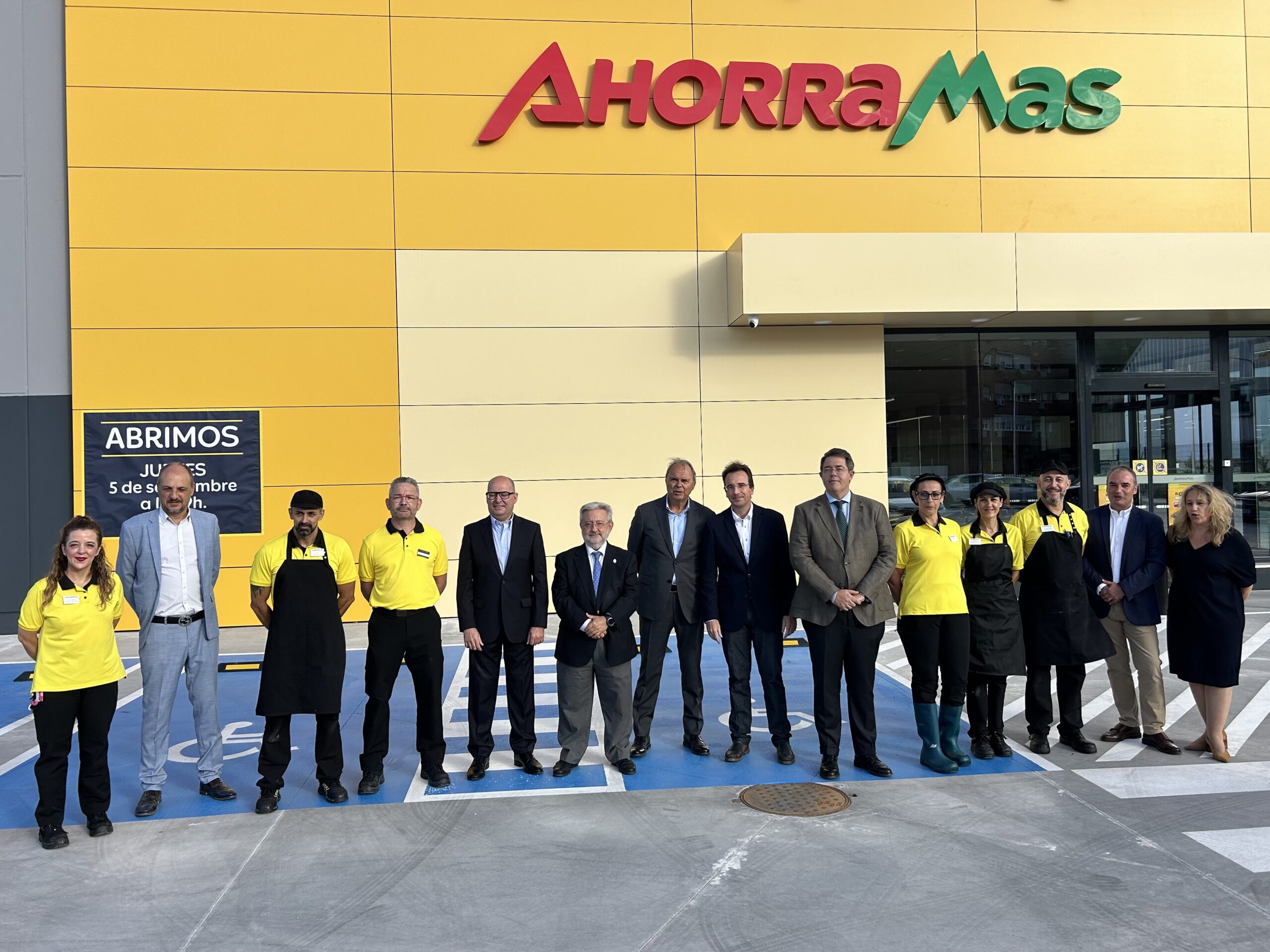 Ahorramas abre dos nuevas tiendas en Leganés, creando empleo local