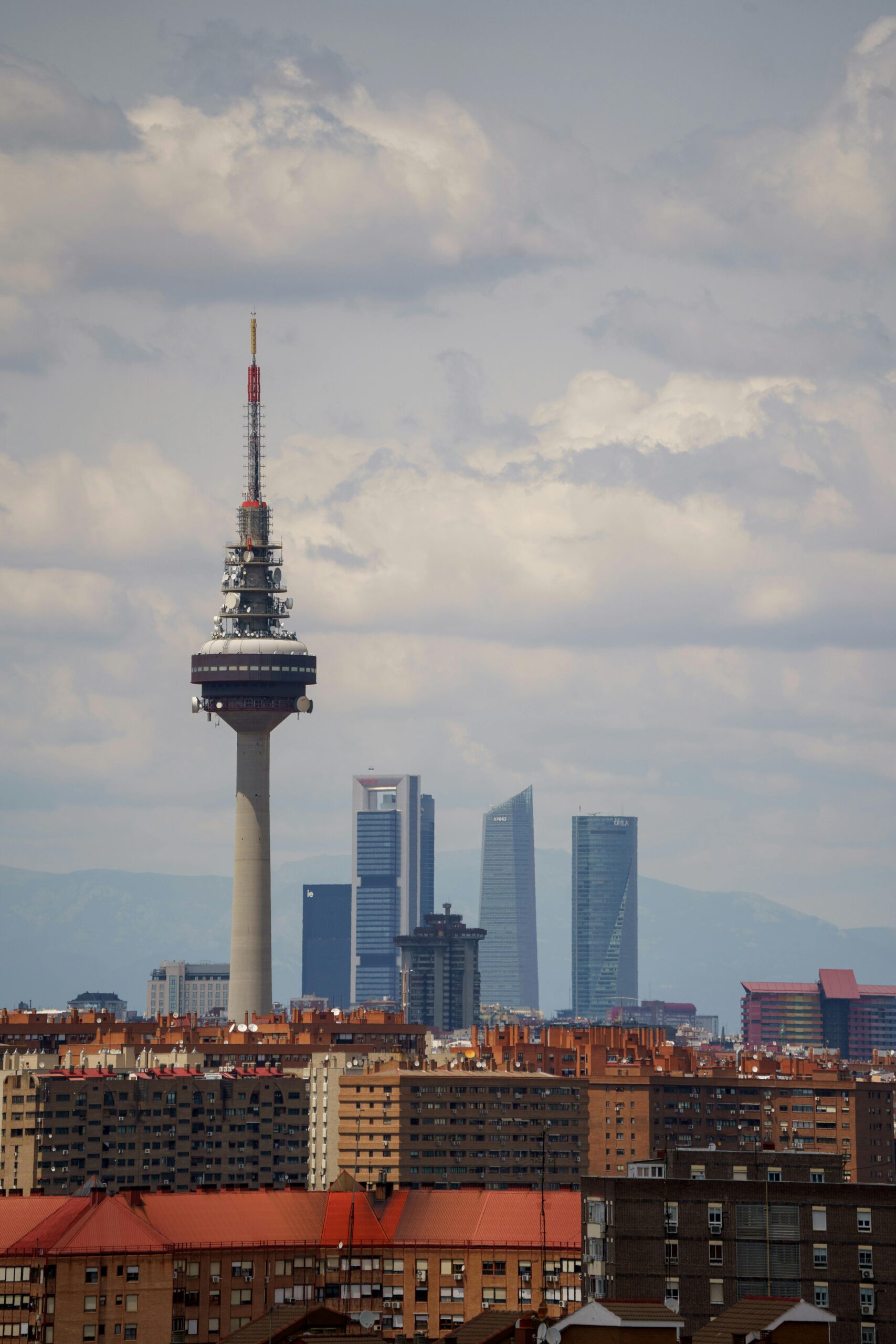 Descenso de temperaturas y posibles tormentas en Comunidad de Madrid este miércoles