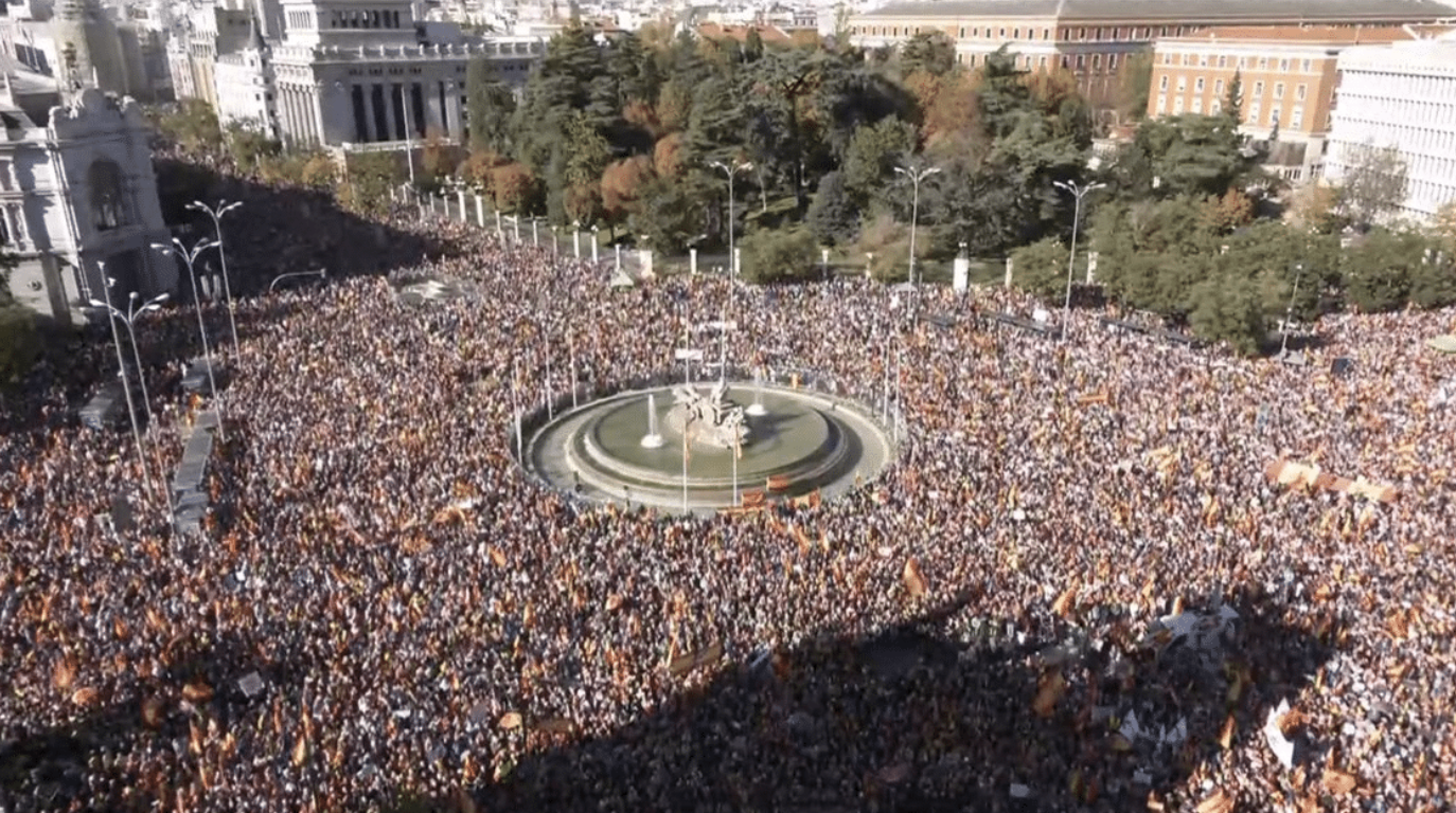 PP y Vox apoyan la manifestación en Madrid para exigir elecciones generales