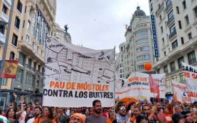 Miles de manifestantes exigen en Madrid una rebaja en los precios del alquiler