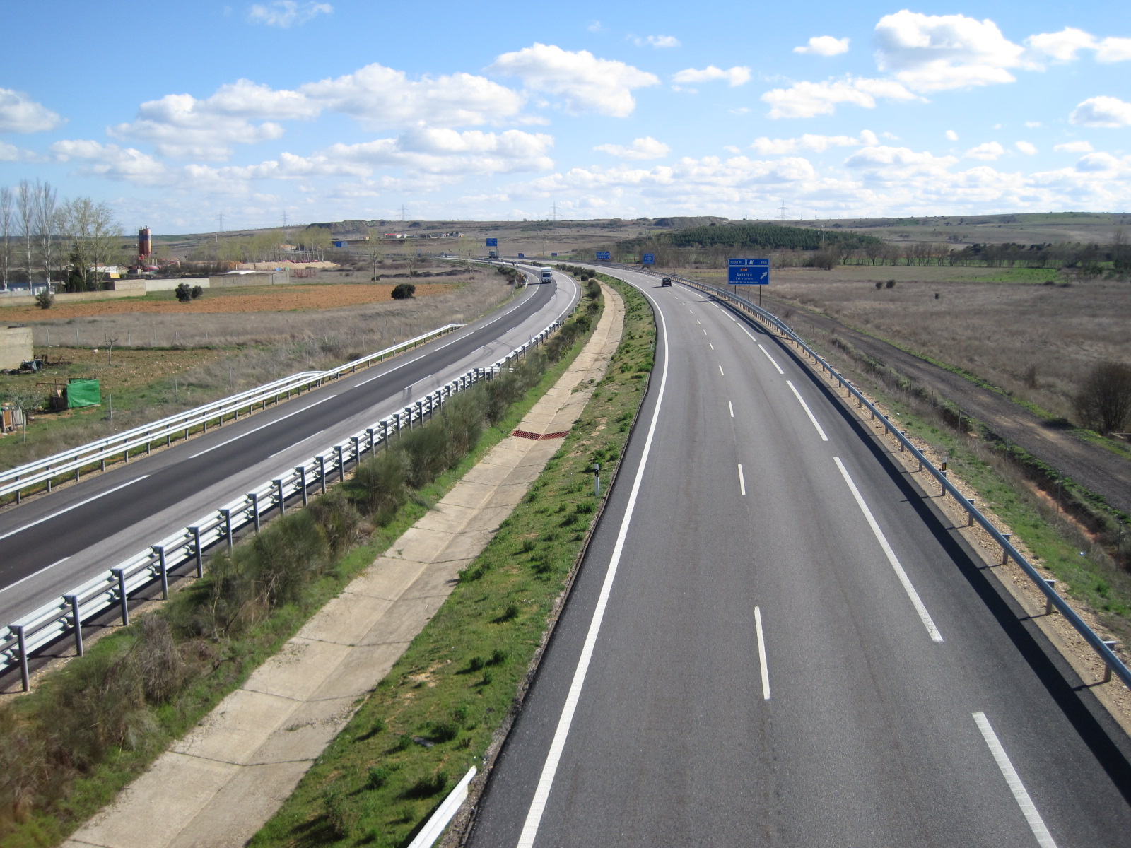 Accidente en la M-501 provoca grandes retenciones en sentido Madrid