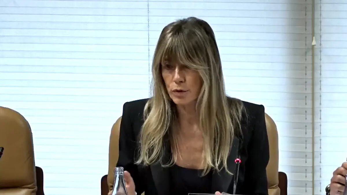 La UCM justifica la cátedra a Begoña Gómez por su experiencia y aclara que no percibe salario como directora