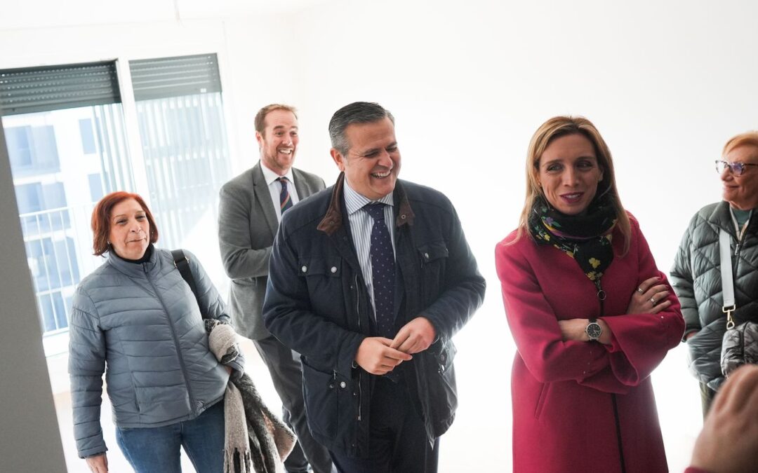 La Comunidad de Madrid entrega más de 400 viviendas asequibles en Alcorcón