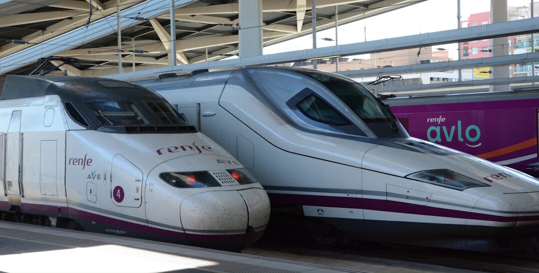 Incidente técnico en tren AVLO A Coruña-Madrid provoca evacuación en Ourense