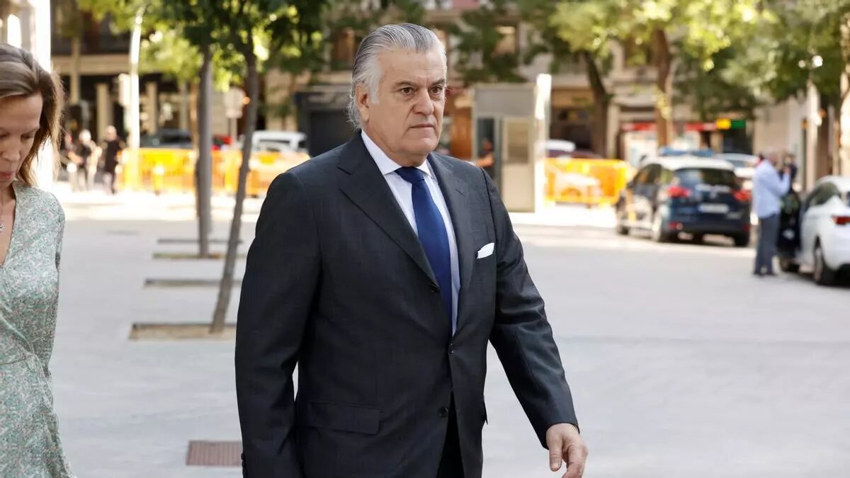 Luis Bárcenas, en libertad condicional tras cumplir dos tercios de su condena