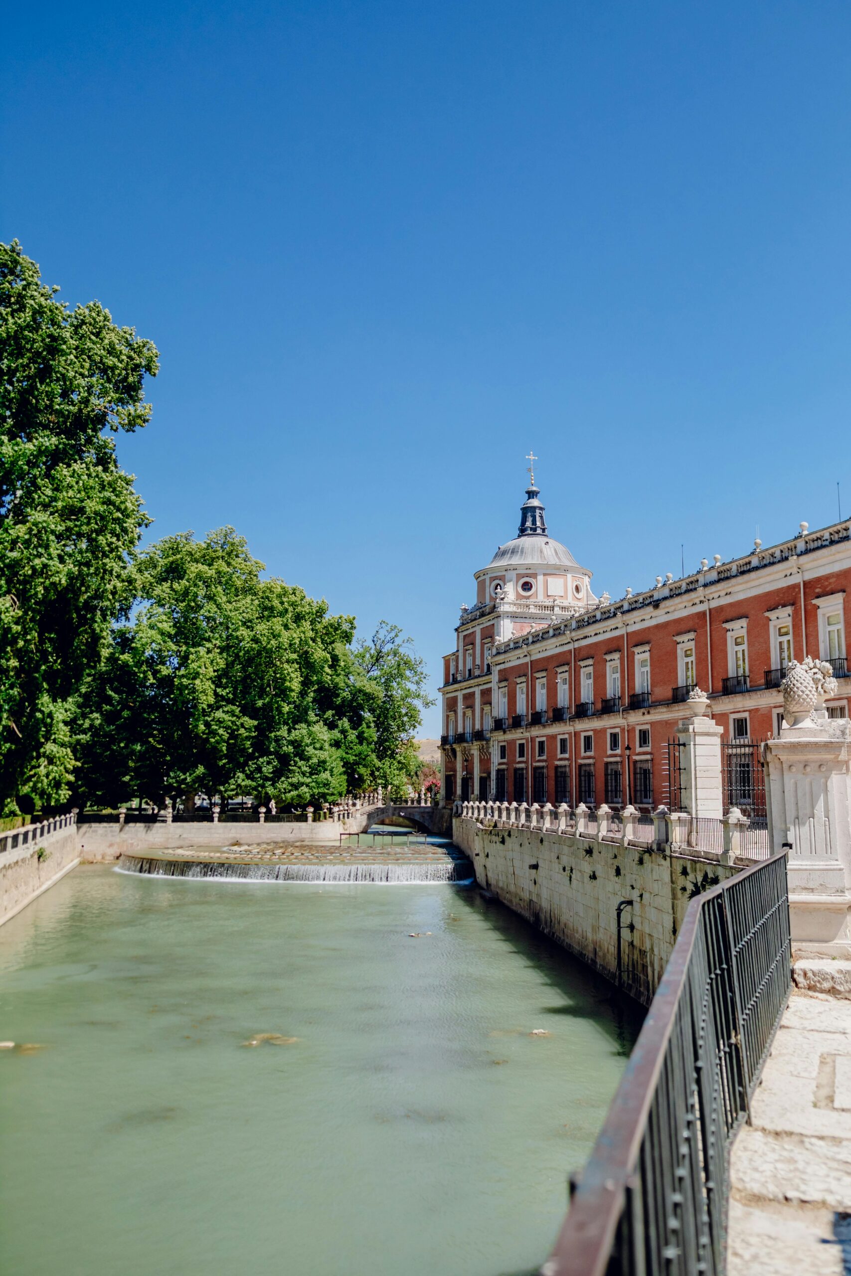 El frío persiste en Madrid con máximas de 10º y nieve en cotas altas