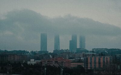 Nieblas matinales y máximas de 16 grados este martes en Madrid