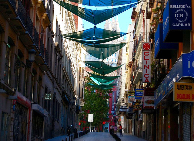 Madrid ajusta su normativa para regular pisos turísticos en Tetuán