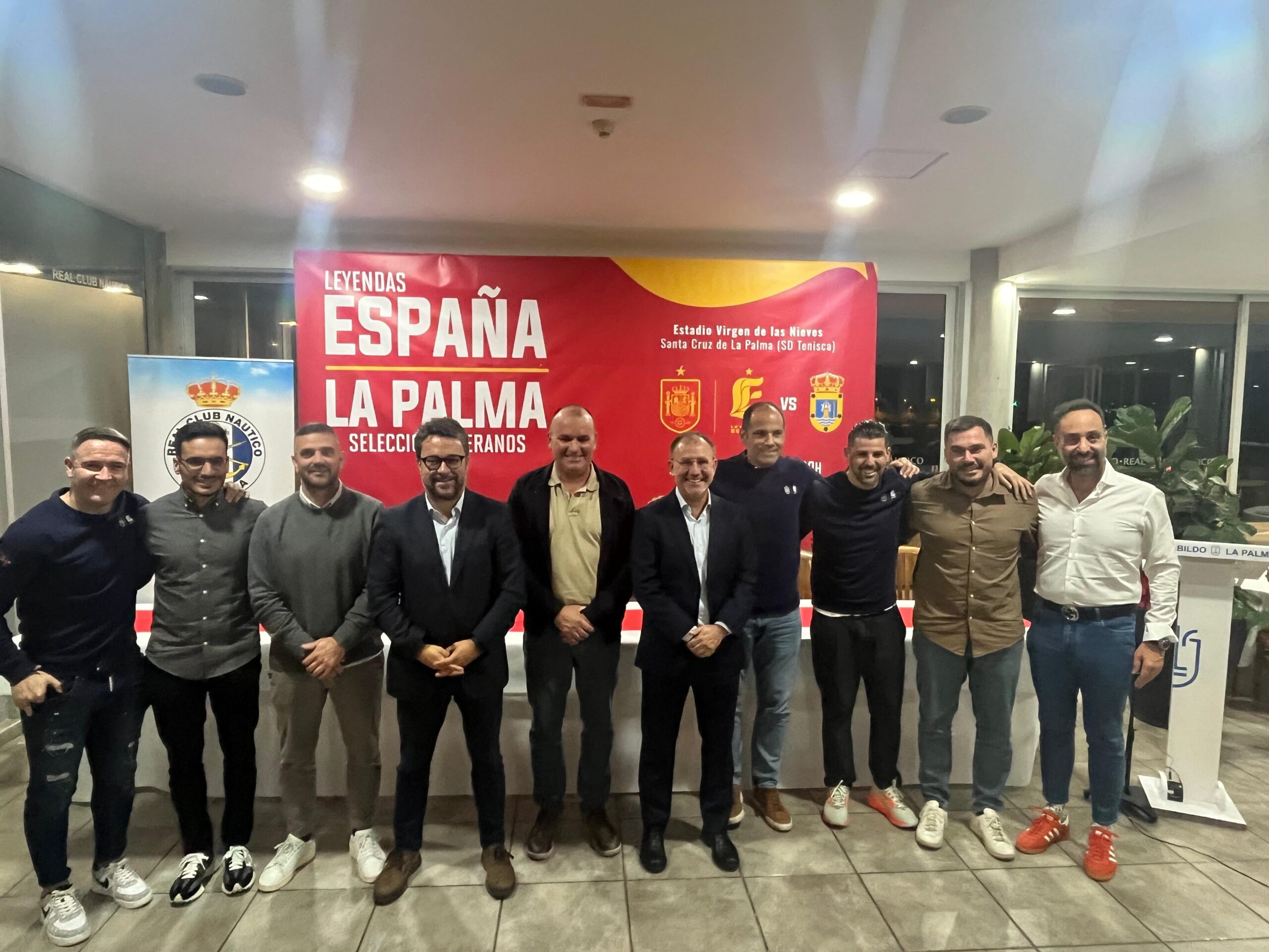 @leyendasespana-Santa Cruz de La Palma acoge la presentación del partido de Leyendas España