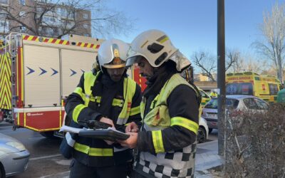 Dos hombres fallecen en un incendio en una vivienda de Móstoles