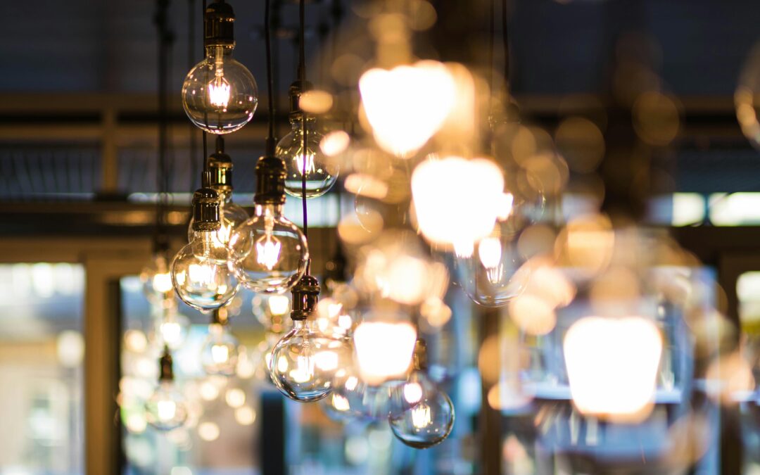 La luz sube un 59% este martes y supera los 83 euros por megavatio hora