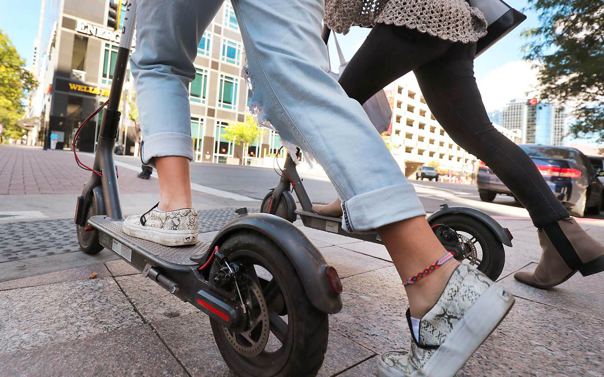 Rent and roll_Los patinetes eléctricos desaparecen de Madrid tras la anulación de medidas cautelares