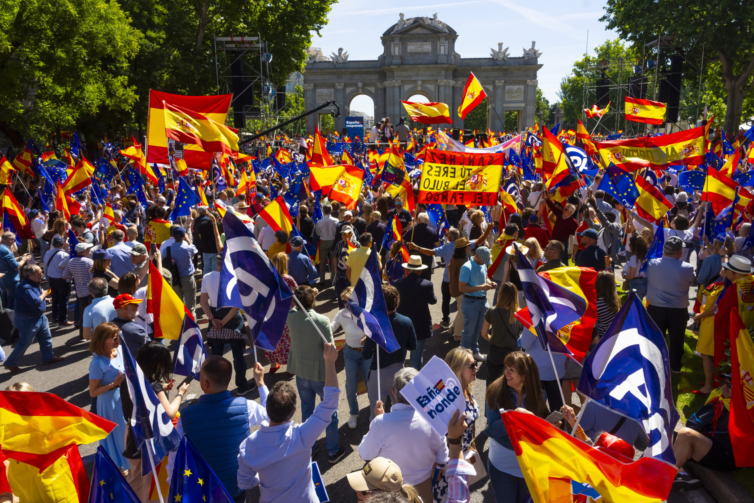 ElMundo_Feijóo convoca una manifestación en Madrid contra el Gobierno el 8 de junio