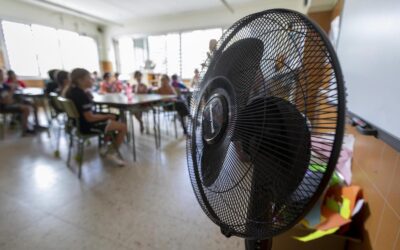 Niños a 40 grados en clase: Móstoles sigue sin ventiladores en sus colegios