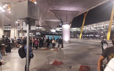AENA impone restricciones nocturnas en Barajas y limita el acceso a personas sin hogar