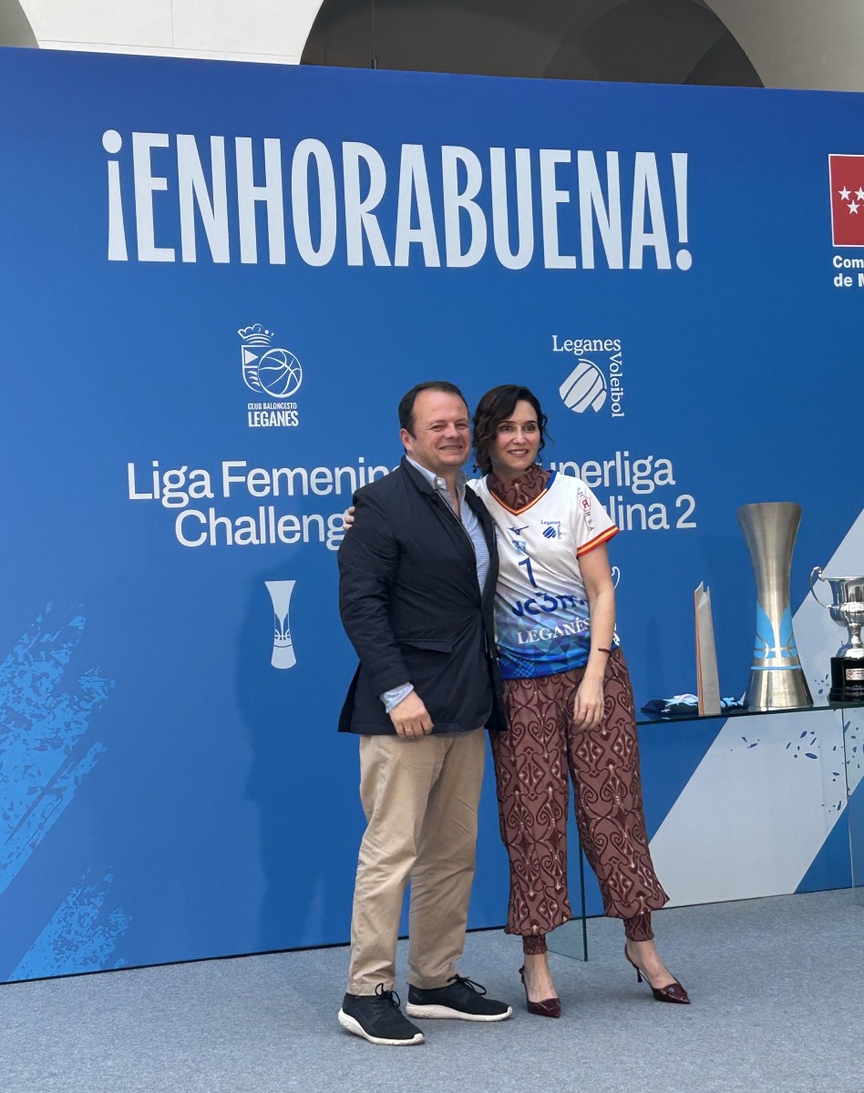 Isabel Díaz Ayuso felicita al UC3M Voleibol y CB Innova-TSN Leganés por sus ascensos a las máximas ligas nacionales
