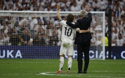 Modric y Ancelotti se despiden entre lágrimas en un Bernabéu rendido