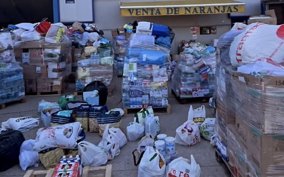 Campaña solidaria en Alcorcón para recolectar ropa y alimentos